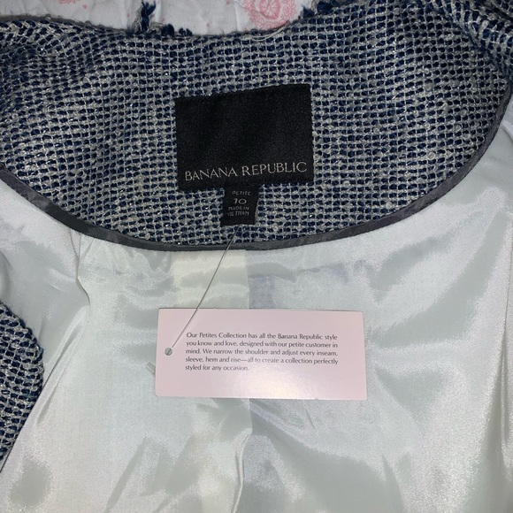 Blazer - Picture 5 of 6